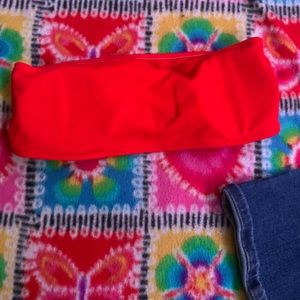 Bathing suit top strapless